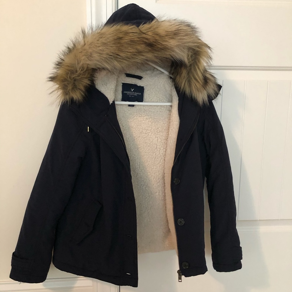 AE jacket with detachable hood
